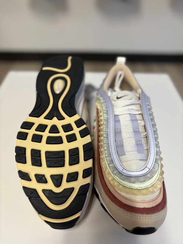 Be True Nike Air Max - Image 2