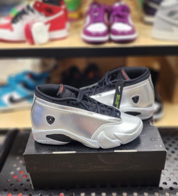 Nike Air Jordan 14 Retro Low - Image 3