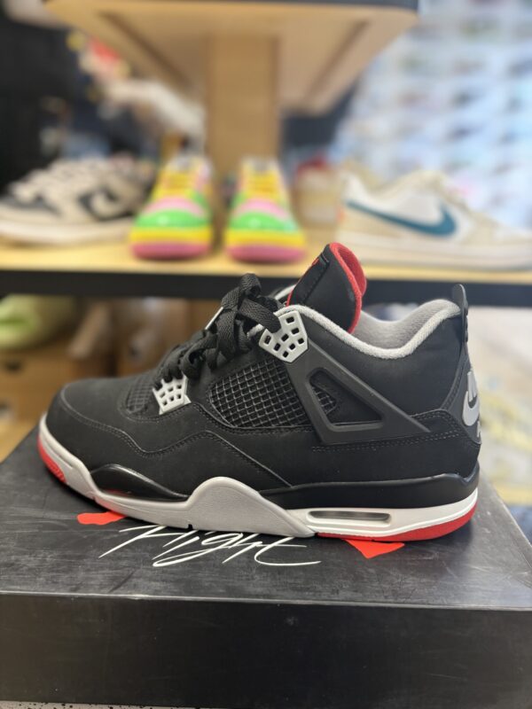 Nike Air Jordan 4 Retro