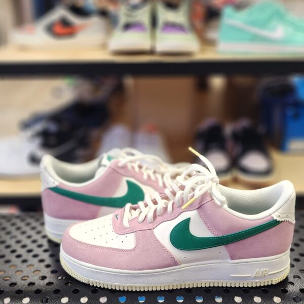 Nike Air Force 1 07 LV8 ND