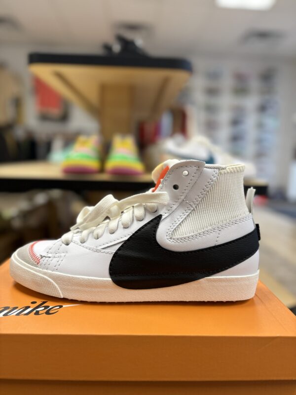Nike Blazer Mid '77