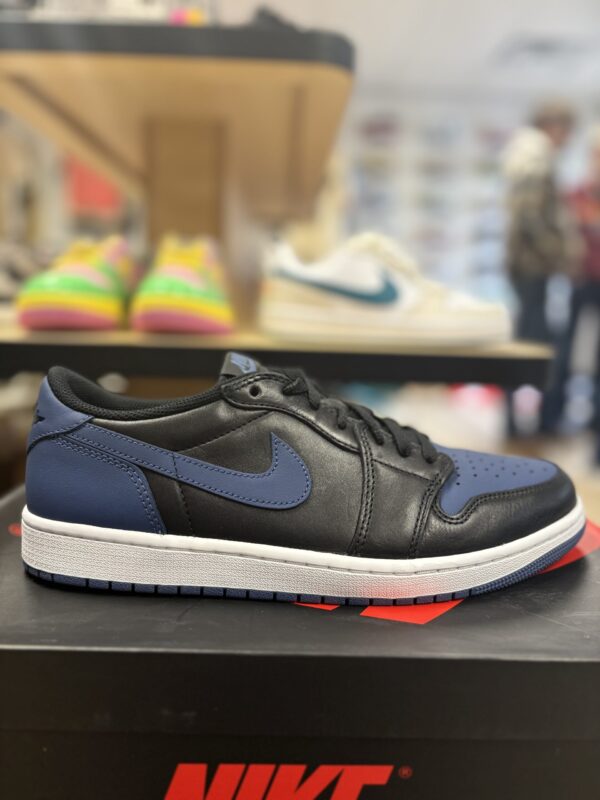 Nike Air Jordan 1 Retro Low