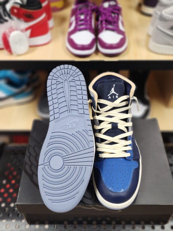 Jordan 1 Mid SE Craft 'Inside Out-Obsidian' - Image 2