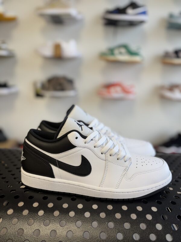 Air Jordan 1 Low