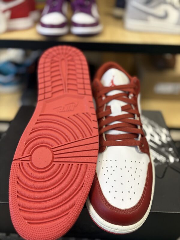 Jordan 1 Low SE - Image 2