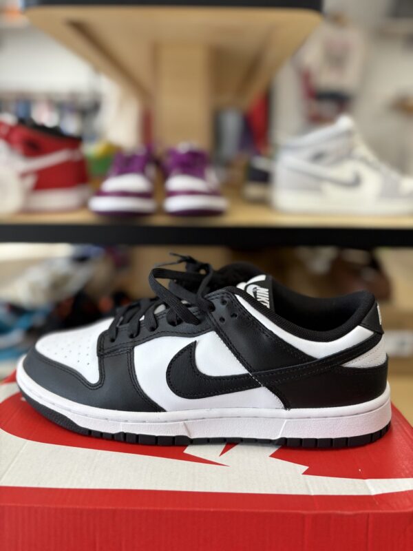 Nikem Dunk Low "White Black Panda"