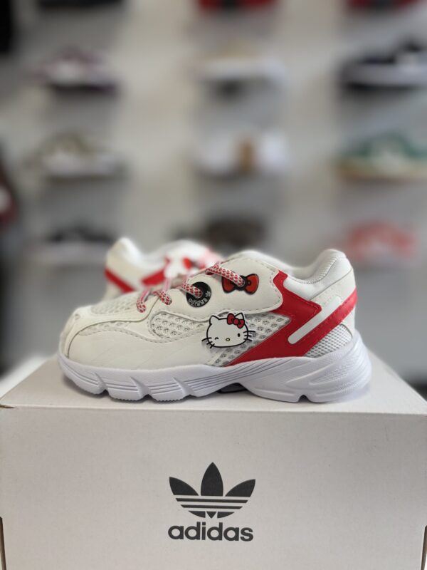 Adidas ASTIR