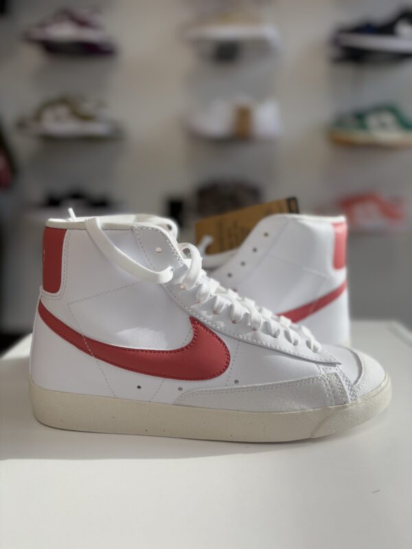 Nike Blazer Mid NN