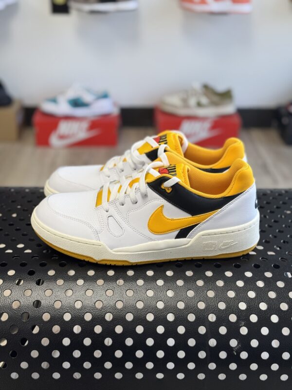 Mens Nike Full Force Sneakers