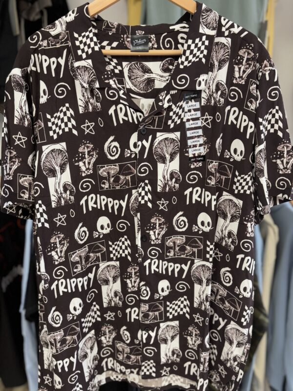 Hot Topic Philcos Button Down