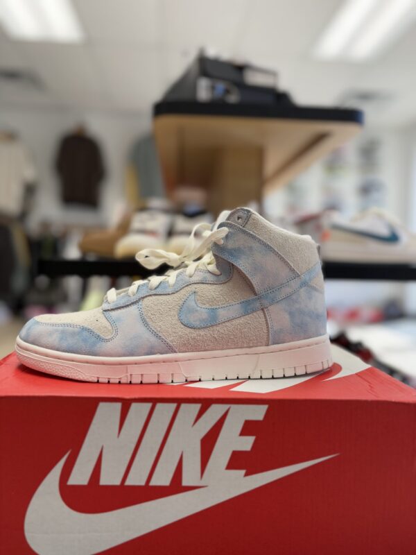 Nike Dunk High SE