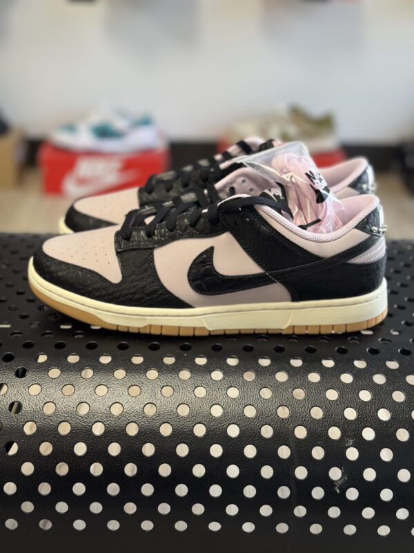 Nike Dunk Low Retro