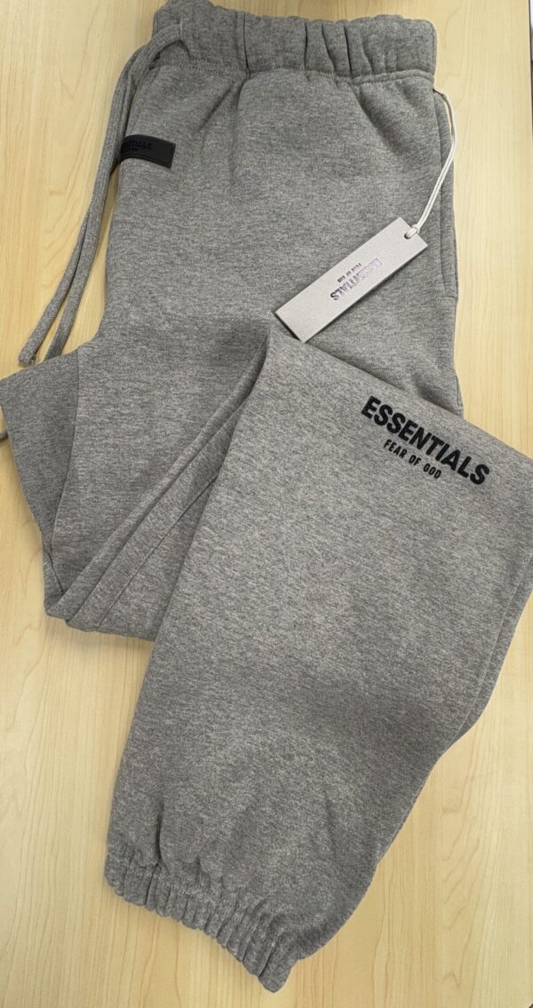 Essentials Fleece Sweatpant
