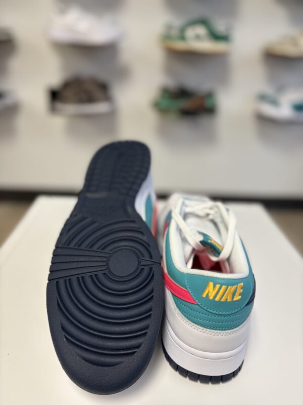 Nike Dunk Low Retro - Image 2