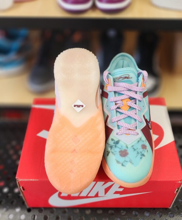 Nike Lebron 18 Low 'Daughters' - Image 3