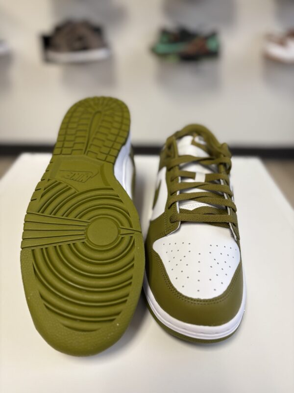 Nike Dunk Low Retro - Image 2