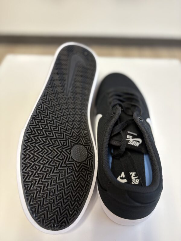 Nike SB Charge Canvas - Image 2