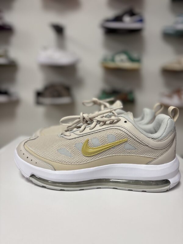 Nike Air Max AP