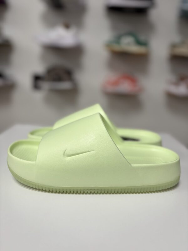 Nike Calm