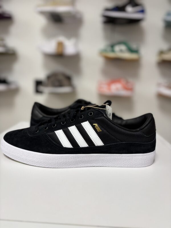 Adidas PUIG indoor Skate