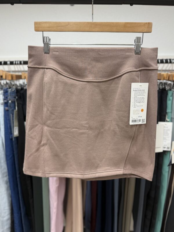 Lululemon Scuba HR Mini-Skirt