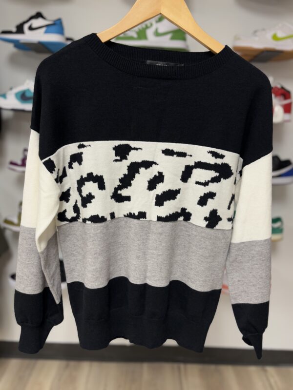 Zesica Sweater Top